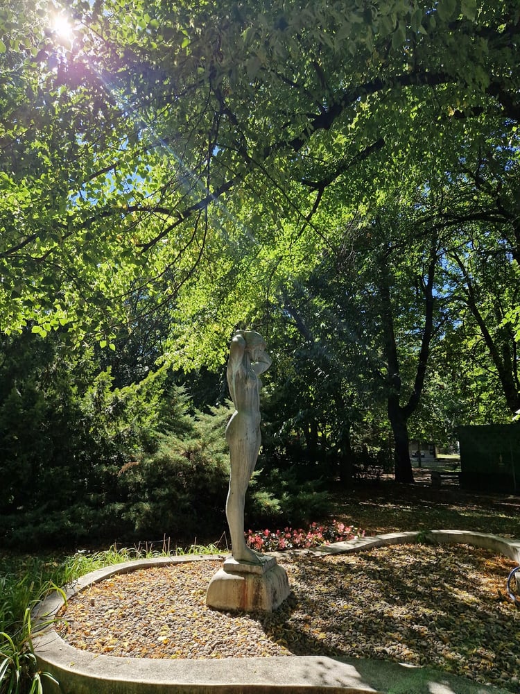Színházkert — Veszprém