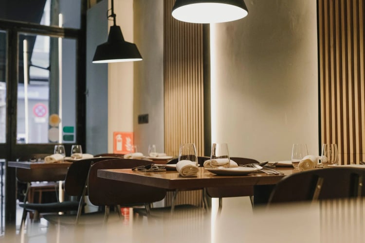 Maleducat l Restaurante Eixample — Barcelona