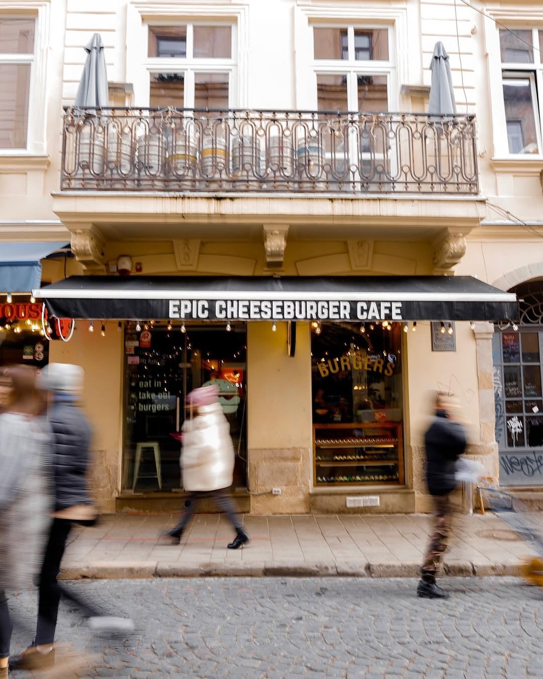 ЕПІК ЧІЗБУРГЕР КАФЕ / EPIC CHEESEBURGER CAFE