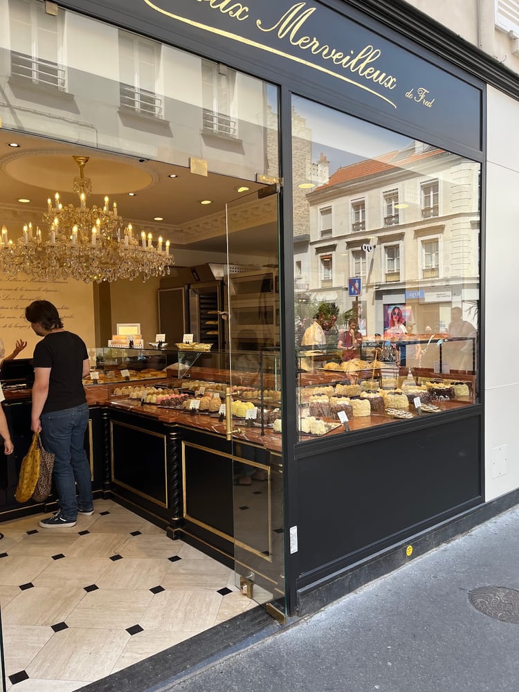 Aux Merveilleux de Fred — Paris