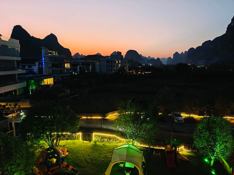 LIANGSU Hotel — Guilin