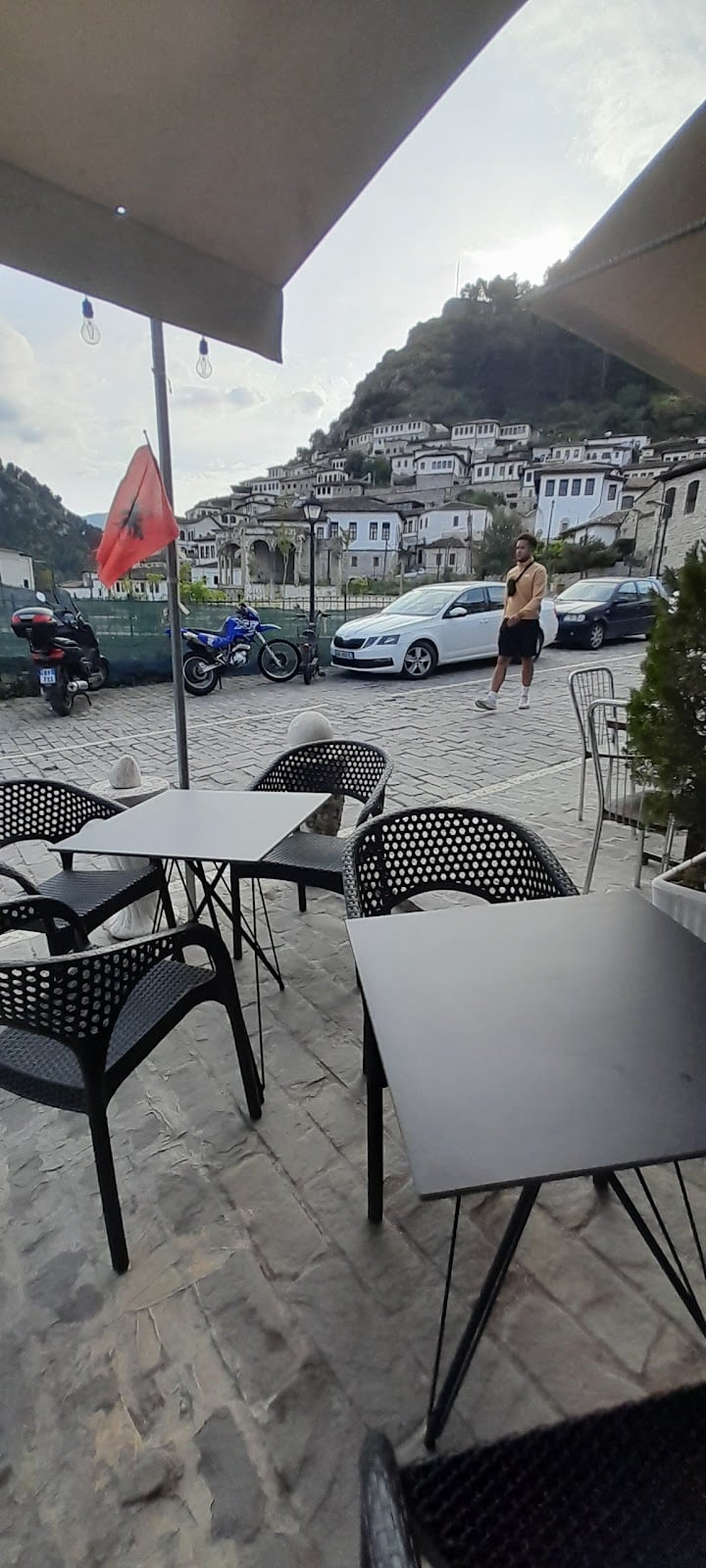 Elixir Cocktail Bar — Berat