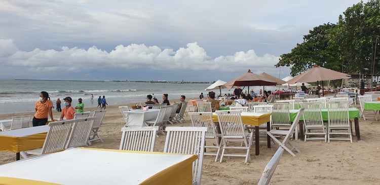 Menega Cafe — Bali