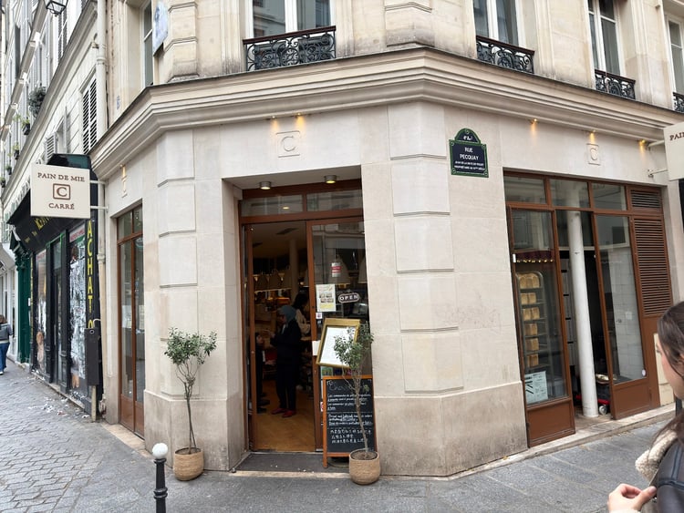 Carré Pain de Mie — Paris