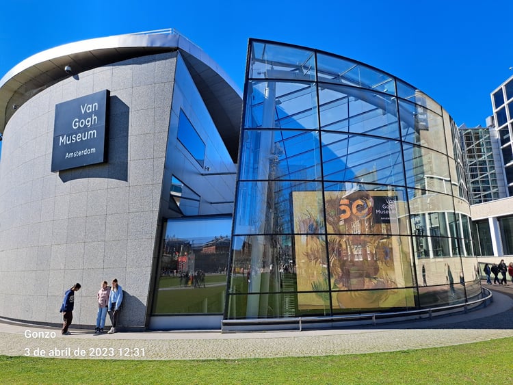 Van Gogh Museum — Amsterdam