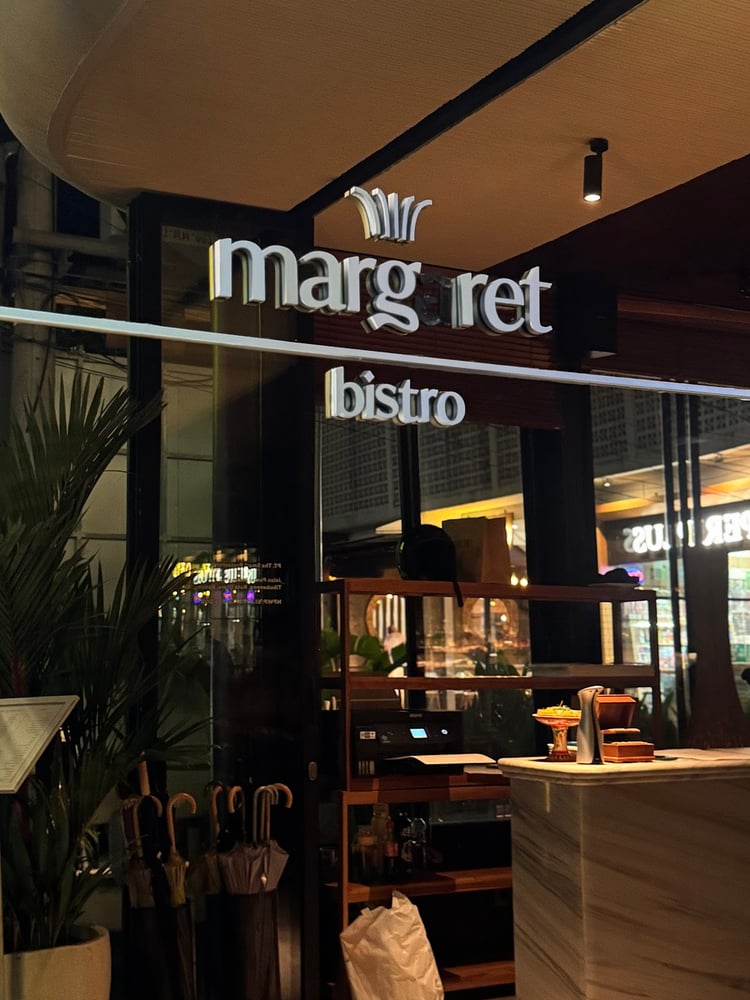 Margaret Bistro โ Bali