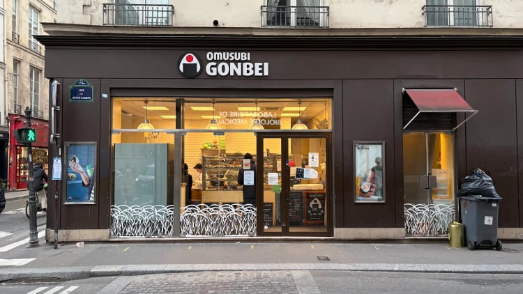Omusubi Gonbei — Paris