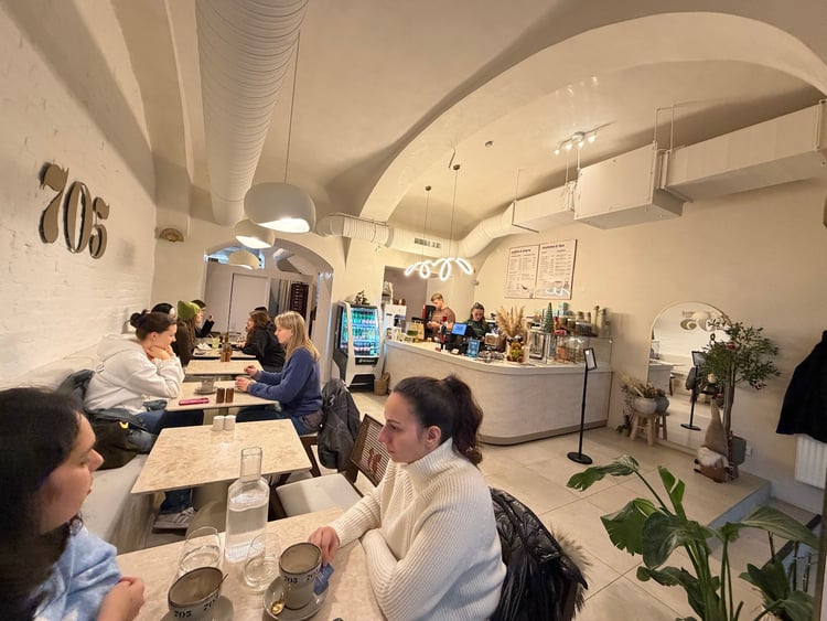 705 Coffee — Vienna