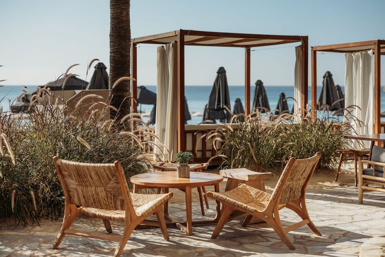 Isola Beach Bar β Ayia Napa