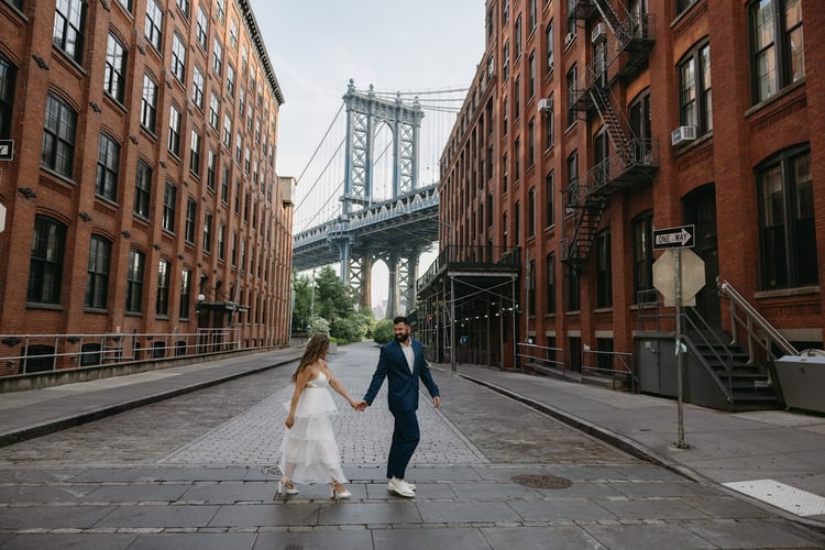 DUMBO Manhattan Bridge View — New York