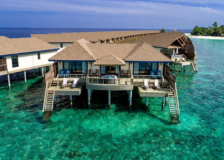 Reethi Faru Resort — Raa Atoll