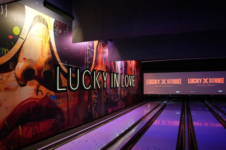 Lucky Strike Chelsea Piers — New York