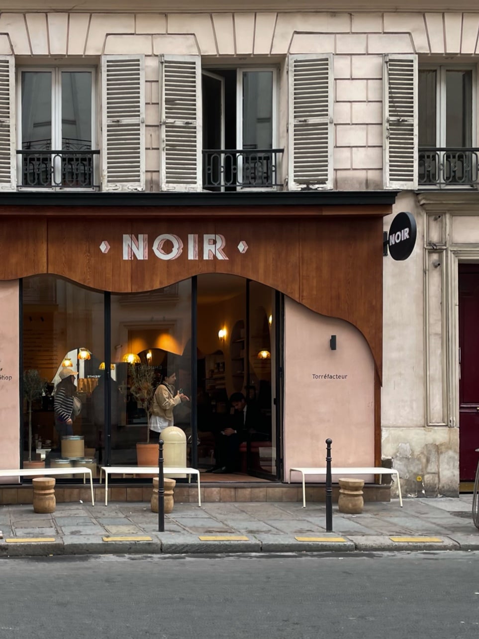 Noir