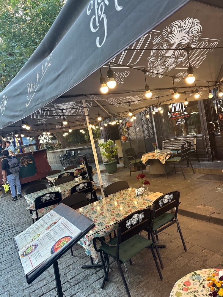 Sarke Georgian Kitchen Wine & Grill — Tbilisi