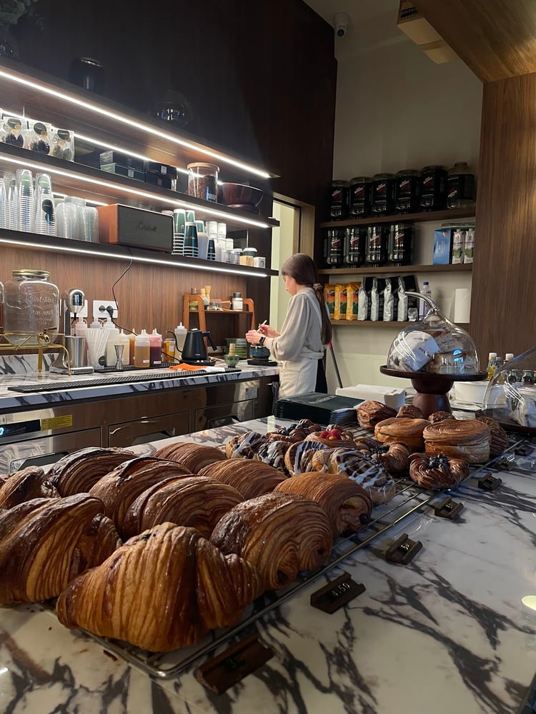 The Morning Club — Verona
