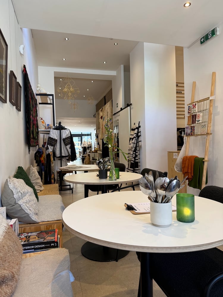 Objekty Café — Antwerp