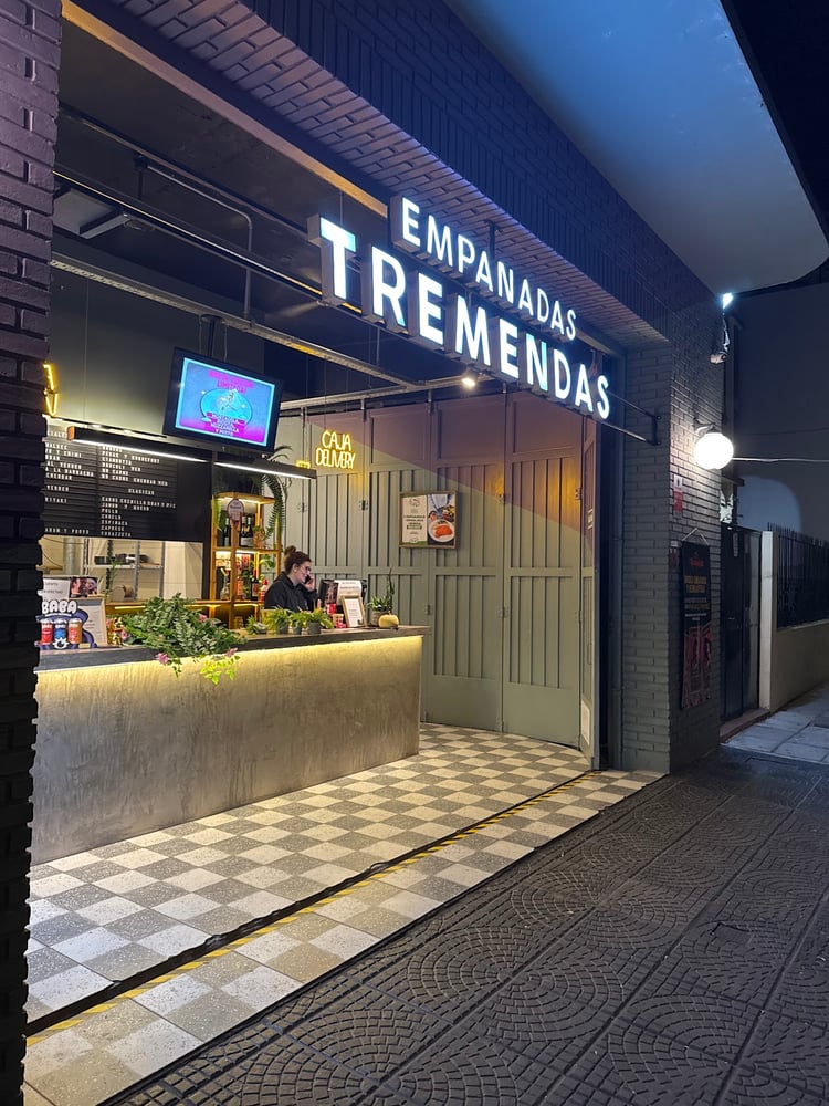 Empanadas Tremendas — Buenos Aires