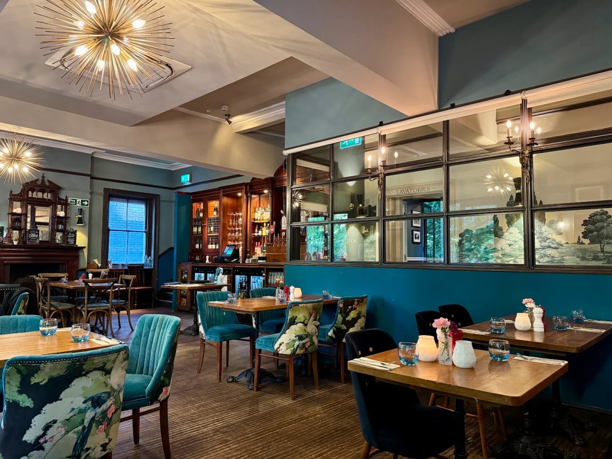 The Swan, Hyde Park