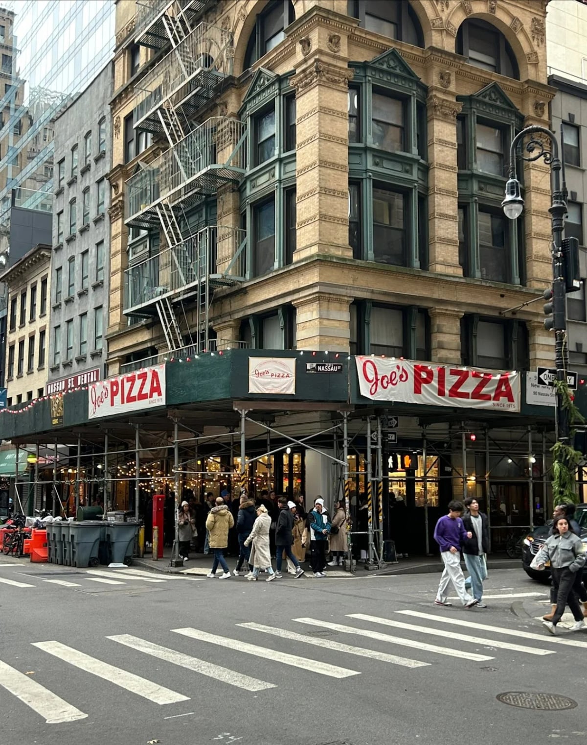 Joe’s Pizza