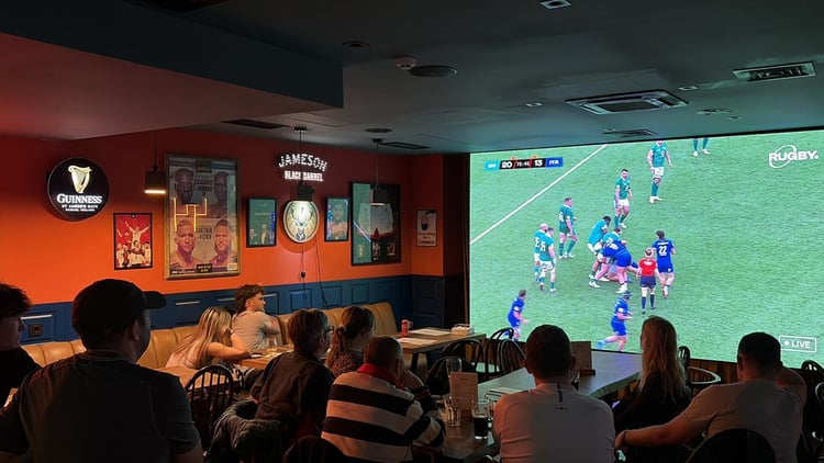 PUB 44 - Sport Bar — Tbilisi