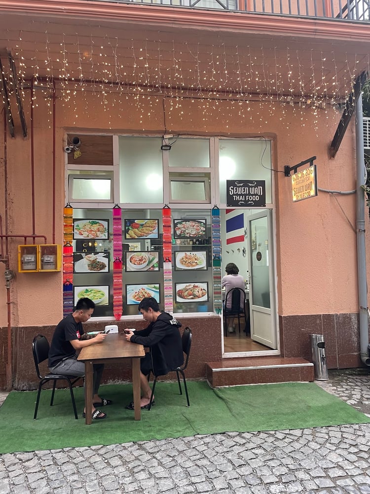 Seven Wan Thai Restaurant — Batumi