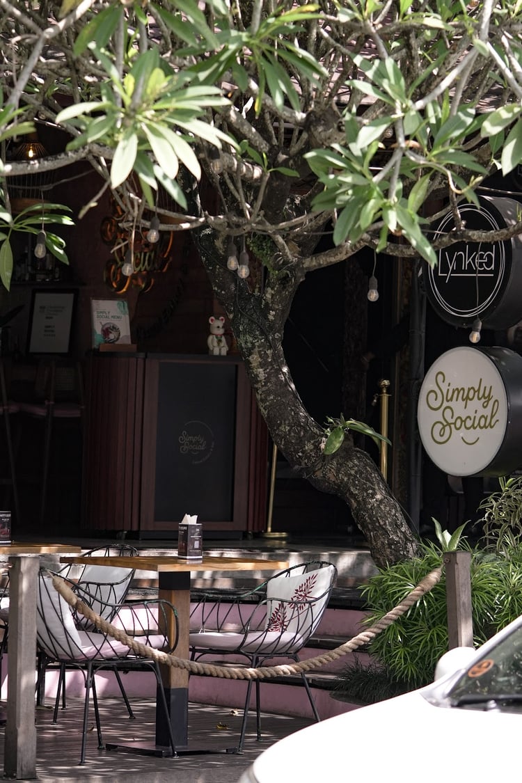 Simply Social — Bali