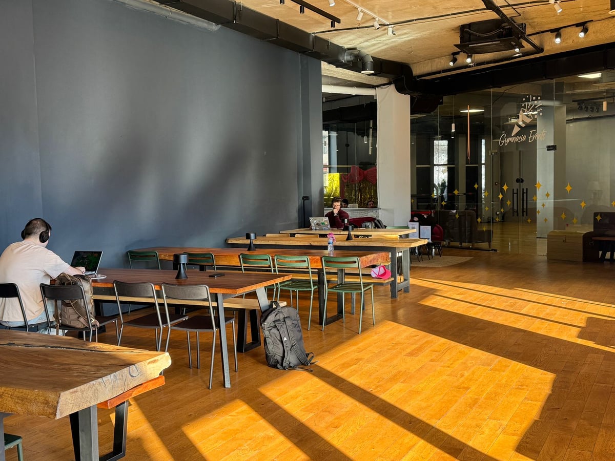 Gymnasia Cafe - specialty coffee & breakfast