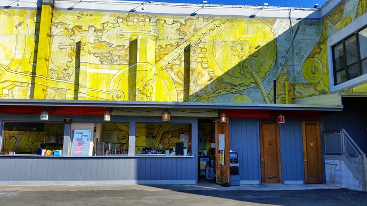 Anable Basin Sailing Bar & Grill — New York