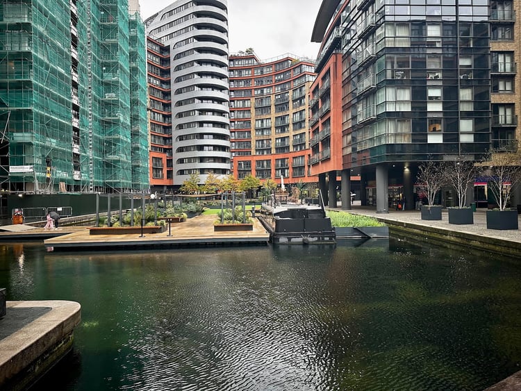 Floating Pocket Park — London
