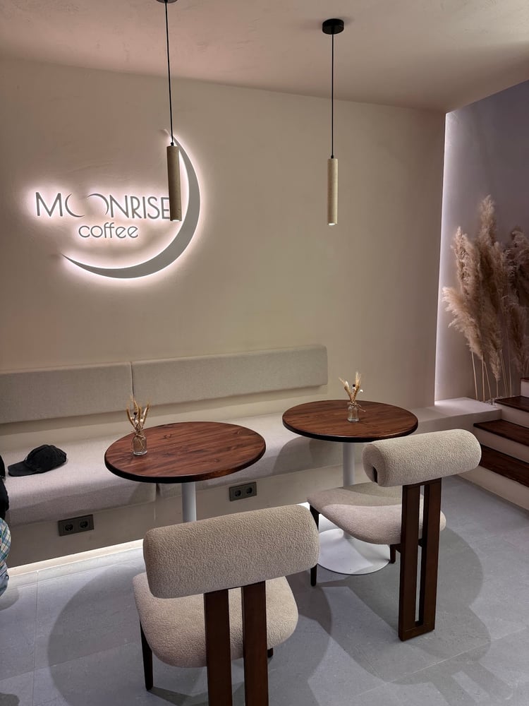 Moonrise coffee Batumi — Batumi